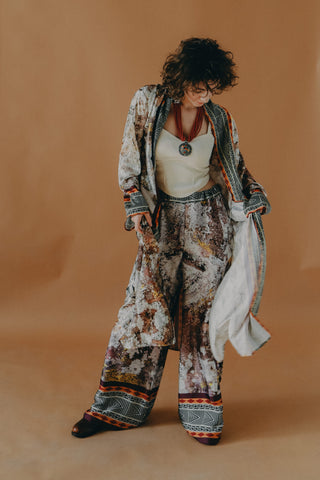 Belle Ikat Mairik Kimono